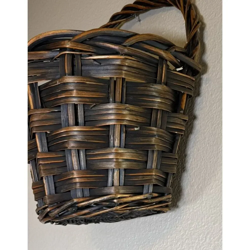 Vintage Basket Wall Hanging Dark Brown
